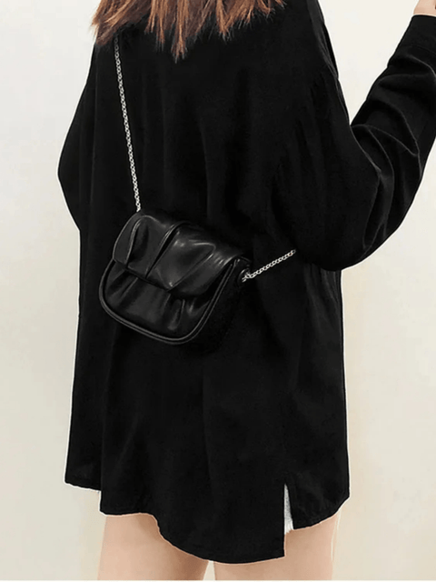 Lioren | Black Soft Pleated Shoulder Bag